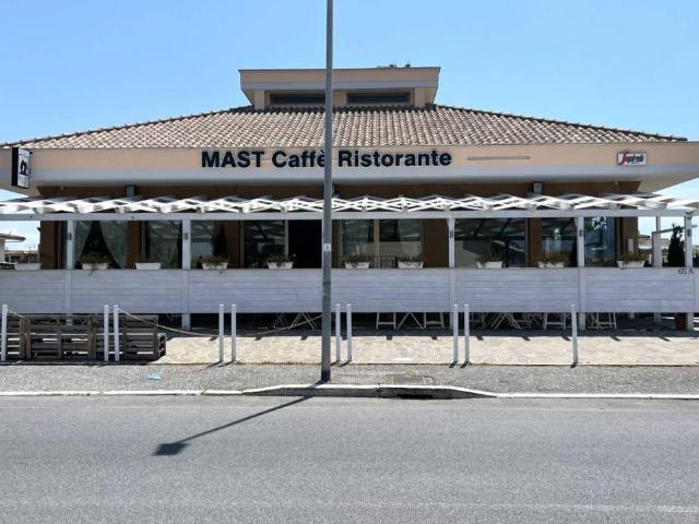 Attività commerciale quadrilocale 535mq