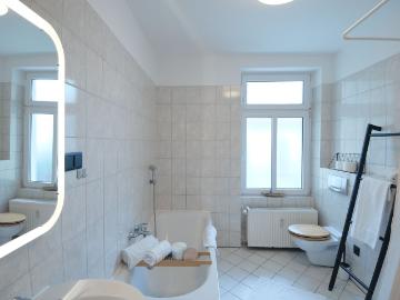 Attractive City Apartment – with 4 Single Beds, Alternatively with a Living Room!, Leipzig Amsterdam Apartments for Rent