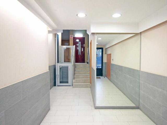 Attractive double bedroom near Teatre Nacional de Catalunya