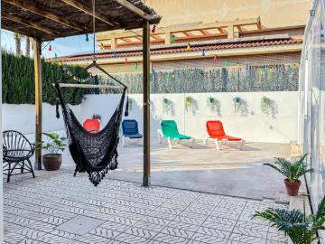 Attractive double bedroom close to the Univerity of Alicante