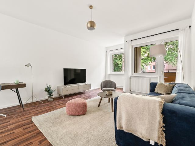 Attractive 1 Bedroom Apartment in Steglitz