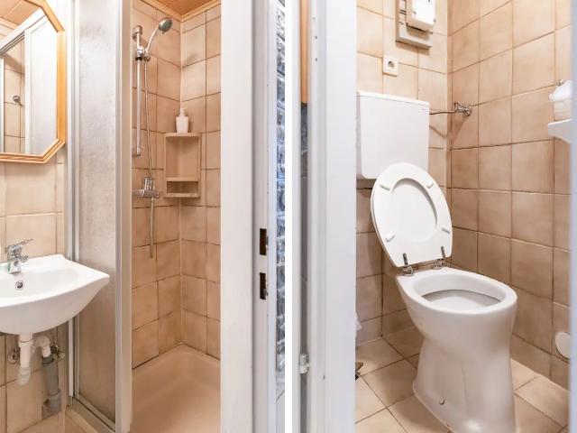 Attractive 1 BR apartment near the Wiener Stadthalle, Vienna Amsterdam Apartments for Rent