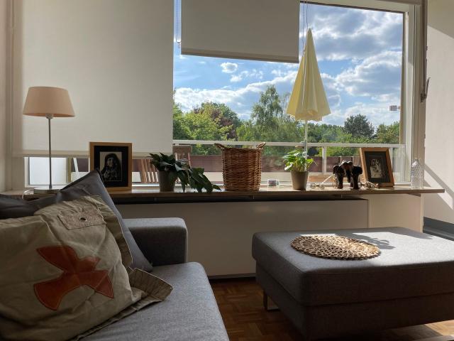 Attractive 2 room apartment with balcony in a well connected location Koln Amsterdam Apartments for Rent
