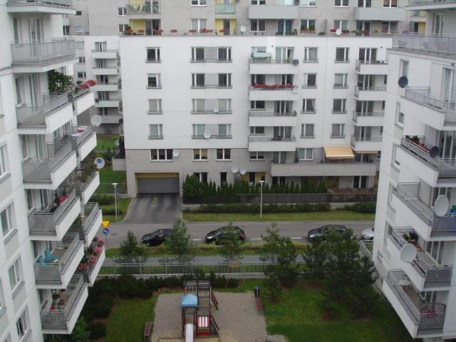 Attractive 3 bed apartment in Marina Mokotów