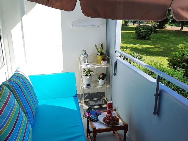 Attractive 48m² apartment recently renovated, modern furnished and lovingly decorated Bremen Amsterdam Apartments for Rent