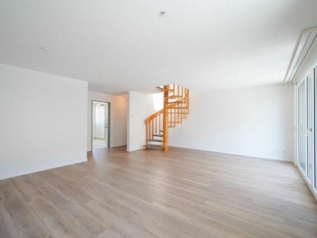 Attractive 6.5 room maisonette apartment living comfort on two levels
