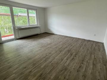 Attraktiv! 3 Zimmer Wohnung,frisch saniert