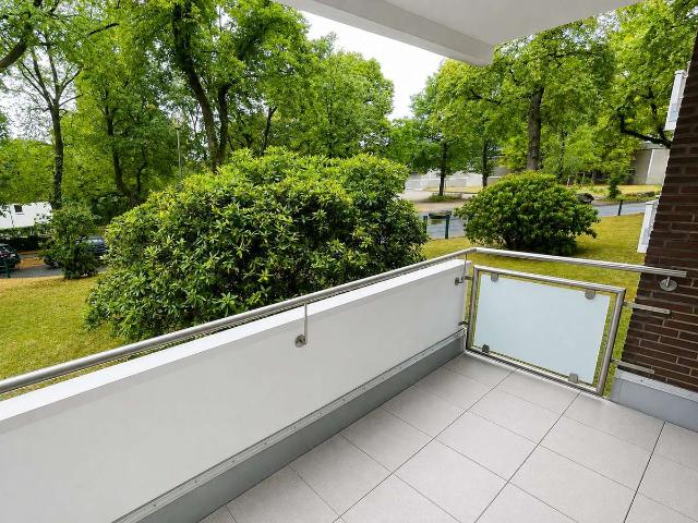 attraktiv am Stadtpark und Bismarckturm gelegen ETW mit Einbauküche, Balkon und Parkett