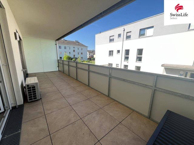 Attraktiv in Neuhofen: Neuwertige 2 Zimmer Wohnung mit großem Balkon und 2 TG Plätzen