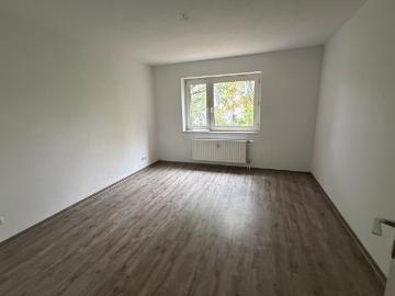 Attraktiv! Individuelle und geräumige 2 Zimmer Wohnung