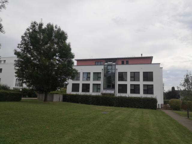 Attraktiv, modern mit zeitgemässem Design in 5443 Niederrohrdorf