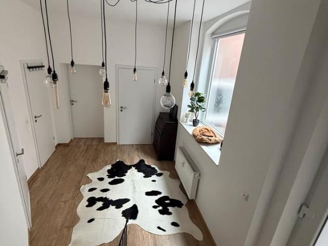 Attraktive Maisonettewohnung freistehend Hinterhaus