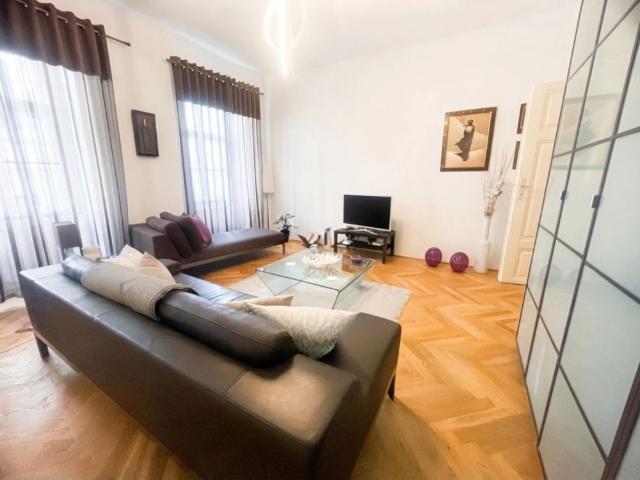 Attraktive Altbauwohnung im Wiener Stadtzentrum