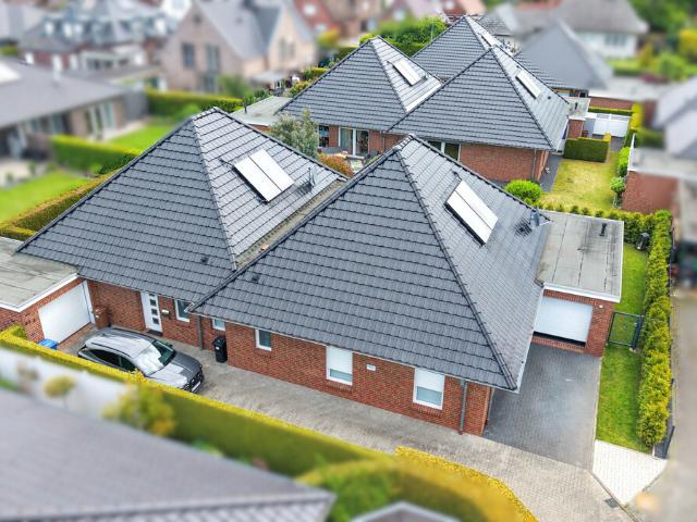 Attraktive Anlagemöglichkeit mit fünf Doppelhaushälften im Bungalowstil