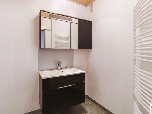 Attraktive Anlegerwohnung: Großzügige 4 Zimmer Wohnung mit Seeblick