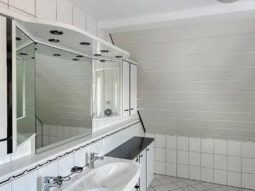 Attraktive Bürofläche in charmanten Zweifamilienhaus im Westerwald!
