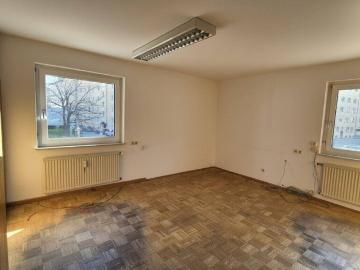 Höttinger Au, Tirol - Büroraum