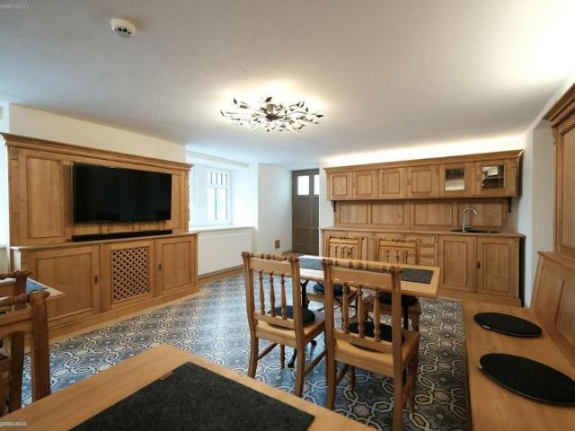Attraktive barrierefreie Wohnung mit Balkon und Aufzug.