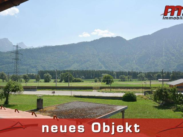 Attraktive Dachgeschoss Wohnung hochwertig ausgebaut