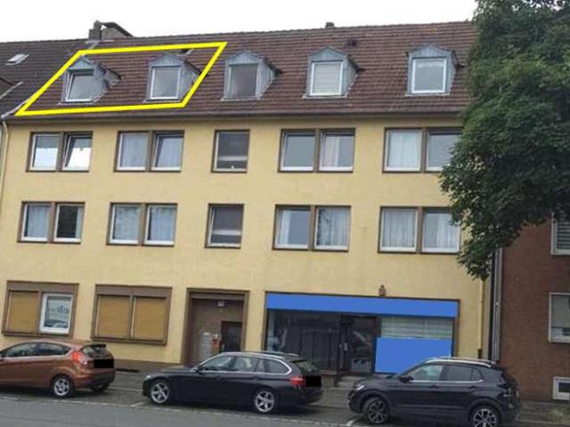 Attraktive Dachgeschosswohnung mit drei Zimmern in zentraler Lage von 45881 Gelsenkirchen Schalke