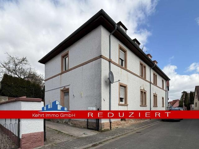 Top modernisiertes Mehrfamilienhaus in Pirmasens 3 vermieteten Wohneinheiten