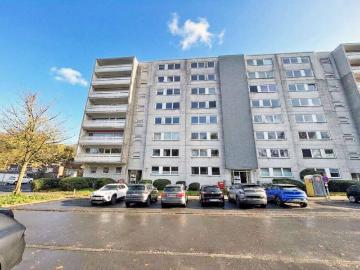 Attraktive Drei Zimmer Wohnung mit Süd Balkon in Aachen Innenstadt