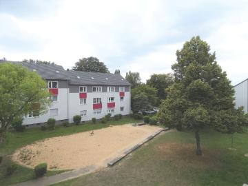Attraktive EG Wohnung mit Blick ins Grüne!
