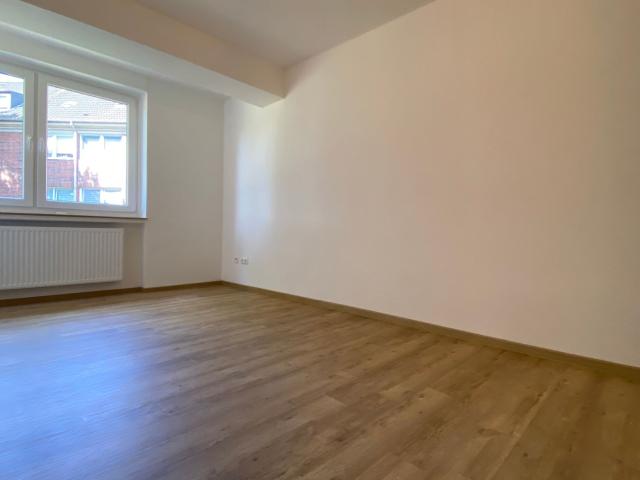 Attraktive EG Wohnung mit ebenerdiger Dusche in Schlossnähe!