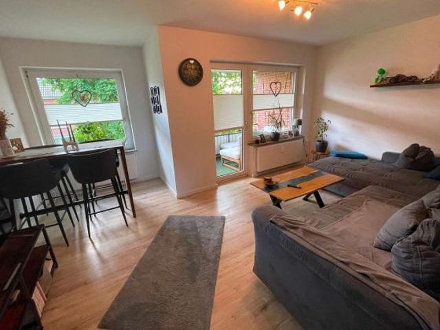 Attraktive Eigentumswohnung in Husum – Vermietet, gepflegt und mit Balkon