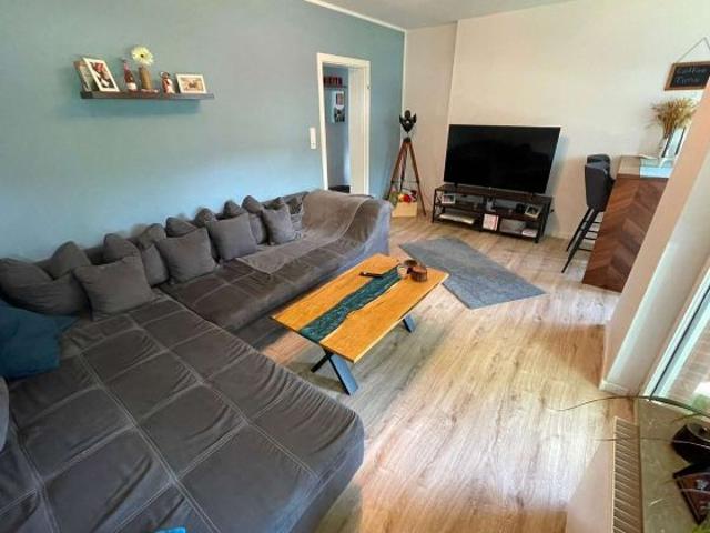 Attraktive Eigentumswohnung in Husum – Vermietet, gepflegt und mit Balkon
