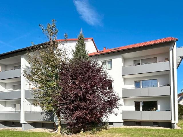 Attraktive Eigentumswohnung in Petersberg mit Sonnenbalkon
