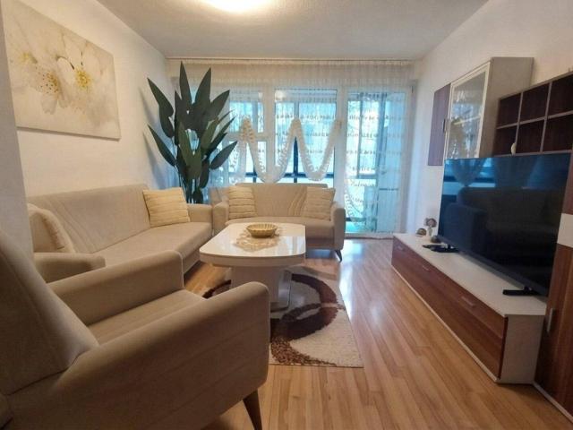 Attraktive Garconniere mit Loggia im Osten von Innsbruck