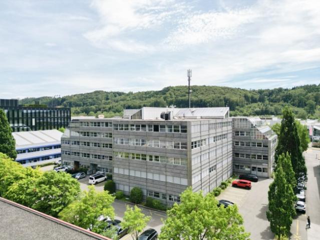 Attraktive Gewerbeliegenschaft