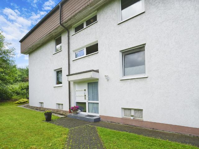 Attraktive, helle Etagenwohnung für Sie frisch renoviert!