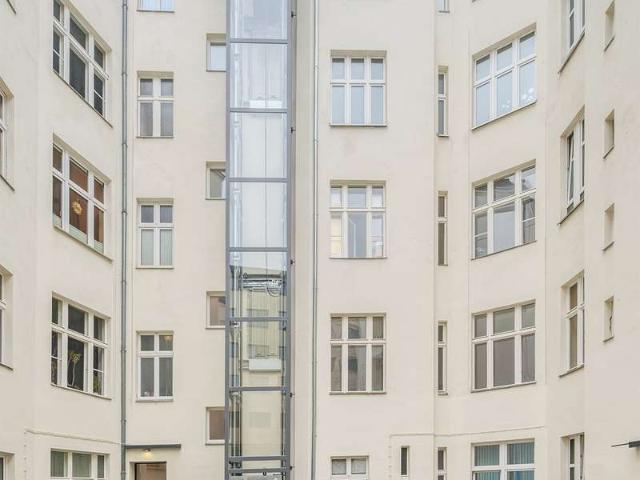 Attraktive Kapitalanlage: 2 Zimmer Wohnung in Charlottenburg Wilmersdorf vermietet