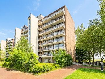 Attraktive Kapitalanlage im gepflegten Mehrfamilienhaus 3 Zimmer mit Aufzug, 2 Balkonen und 2 Bädern