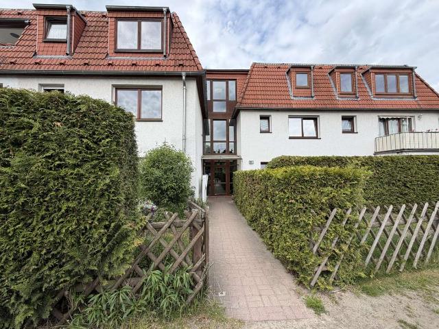 Attraktive Kapitalanlage in grüner Lage – Helle DG Wohnung mit Balkon