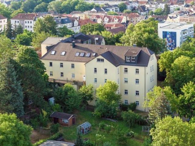 attraktive Kapitalanlage vermietete 4 Raum Wohnung im Grünen mit Balkon und Stellplatz