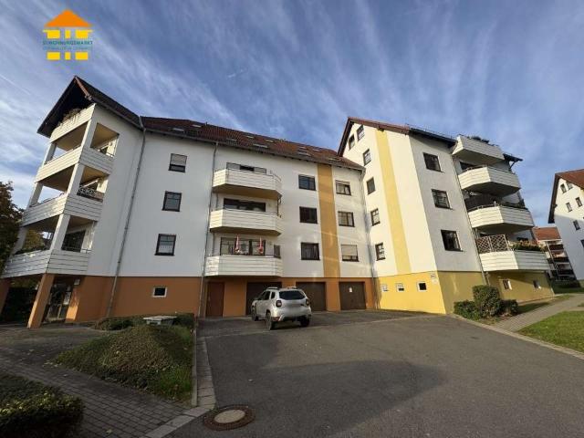 Attraktive Kapitalanlage: Vermietete 2 Raum Wohnung mit Balkon in St. Egidien