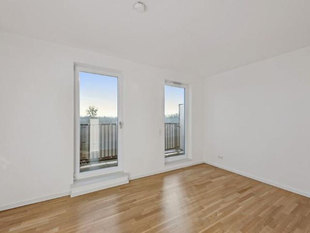 Attraktive lichtdurchflutete 2 Zimmer Wohnung mit EBK!