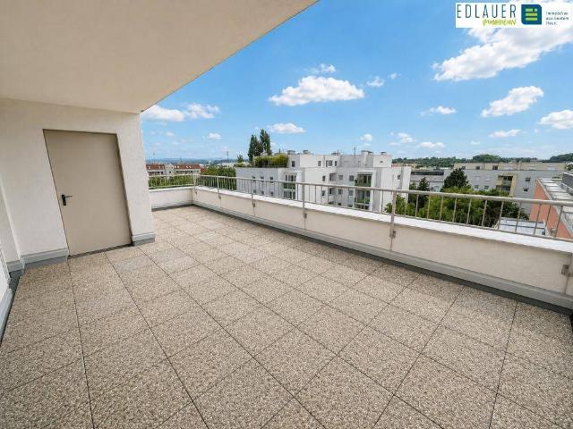 Attraktive, sonnendurchflutete Eigentumswohnung in einer ruhigen Gegend im Süden 2 Terrassen!