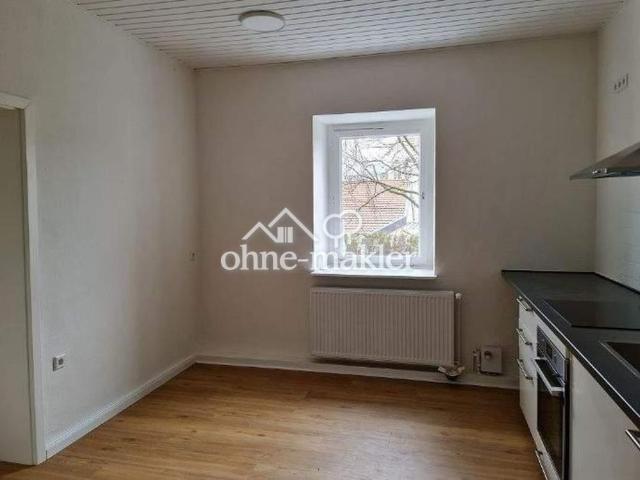 Attraktive Souterrain 2 Zi Wohnung 88 qm in Jugenstil Villa zu vermieten