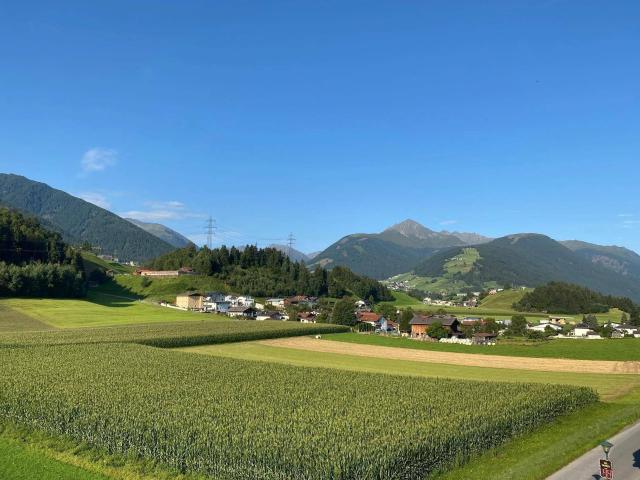 Attraktive 1,5 Zimmer Wohnung 46 m2 mit Terrasse und Stellplatz in Axams Omes