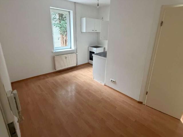 Attraktive 1,5 Zimmer Wohnung mit Kochnische und Bad