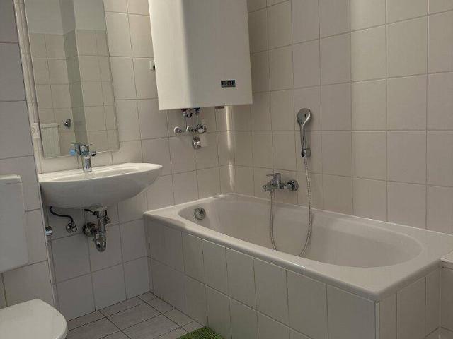 Attraktive 1 Raum Wohnung in Kirchdorf an der Krems – 33,47 m², nur € 377,36 inkl. Heizkosten & USt.! Ab 01.12.2026 verfügbar!