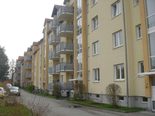 attraktive 1 Raumwohnung mit Balkon und Tiefgarage