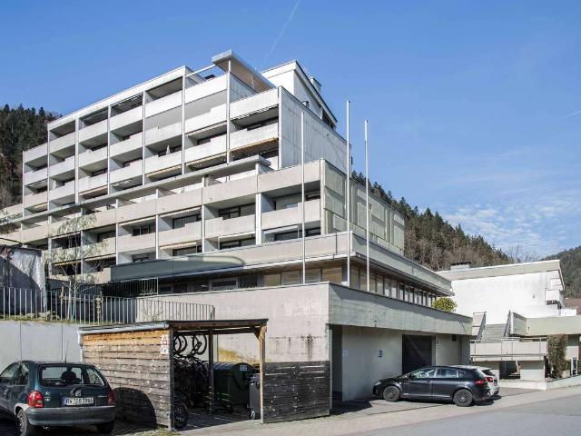 Attraktive 1 Zimmer Wohnung mit Balkon und Einbauküche in Bad Liebenzell