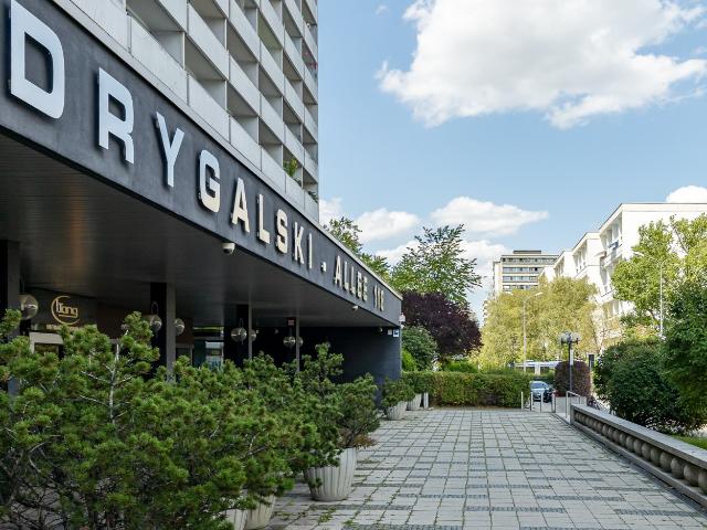 Attraktive 1 Zimmer Wohnung mit großem Balkon und Top Anbindung