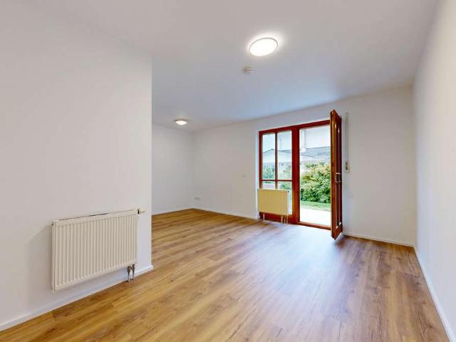 Attraktive 1 Zimmer Wohnung mit Terrasse, Garten und Einbauküche in Wasserburg am Inn
