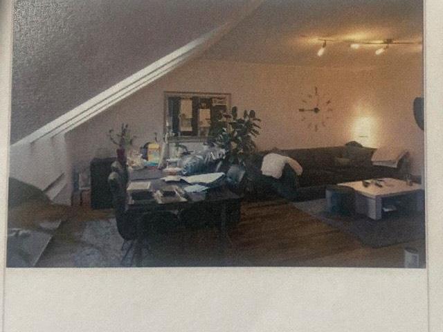 Attraktive 2,5 Zi. Studio Wohnung im DG ab 5.10.2026 verfügbar